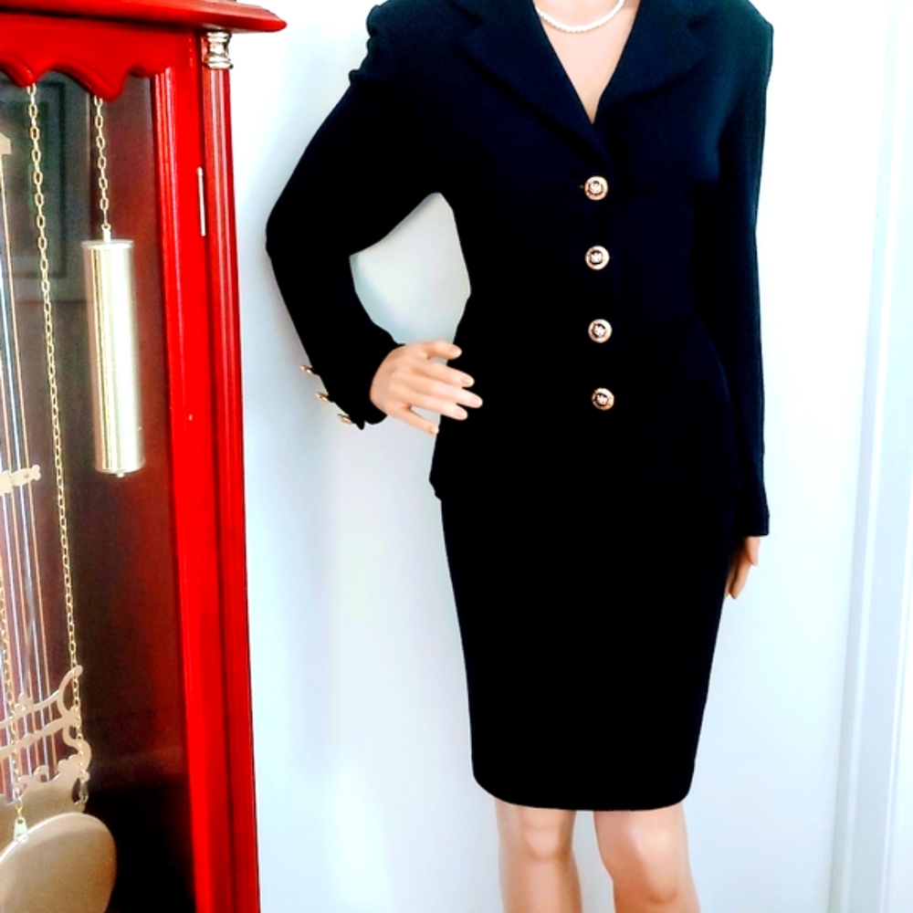 ST JOHN BASIC TIMELESS 6/8 SANTANA KNIT MARIE GRAY NAVY GOLD LOGOS SKIRT SUIT - Picture 5 of 8